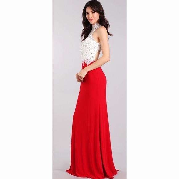 NEW! My Fashion 1666 Red & White Lace Top Halter - Picture 4 of 7